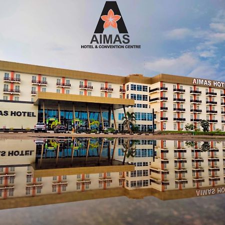Aimas Hotel And Convention Centre Sorong Bagian luar foto