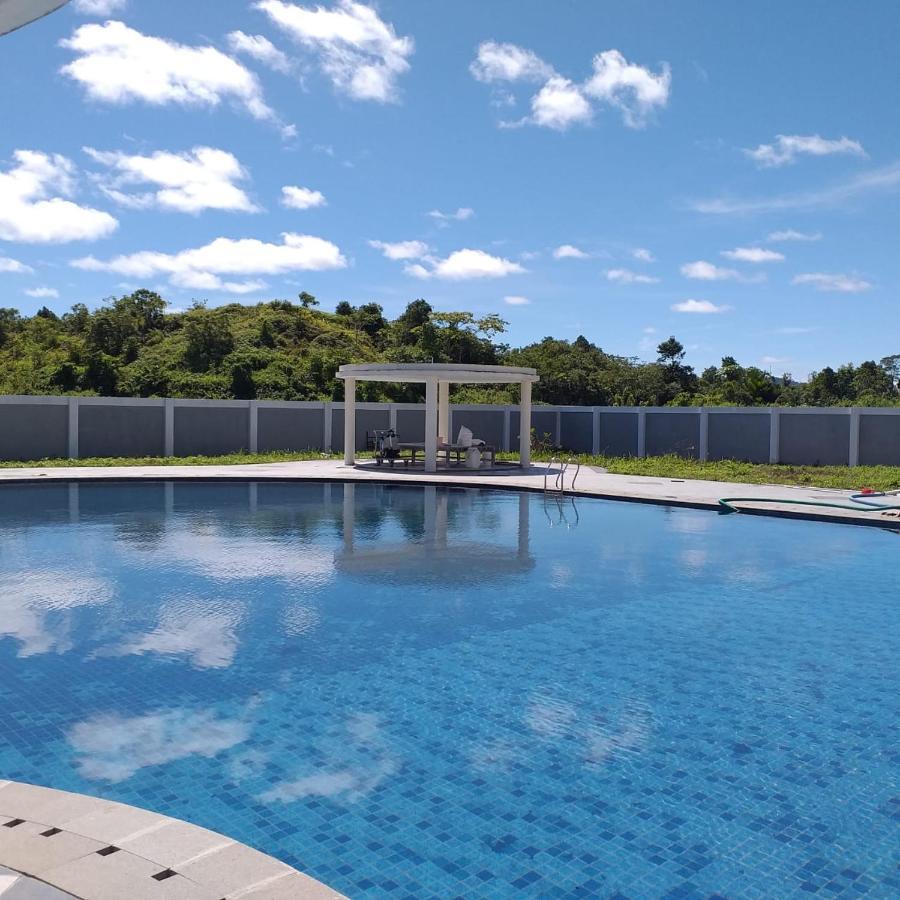 Aimas Hotel And Convention Centre Sorong Bagian luar foto