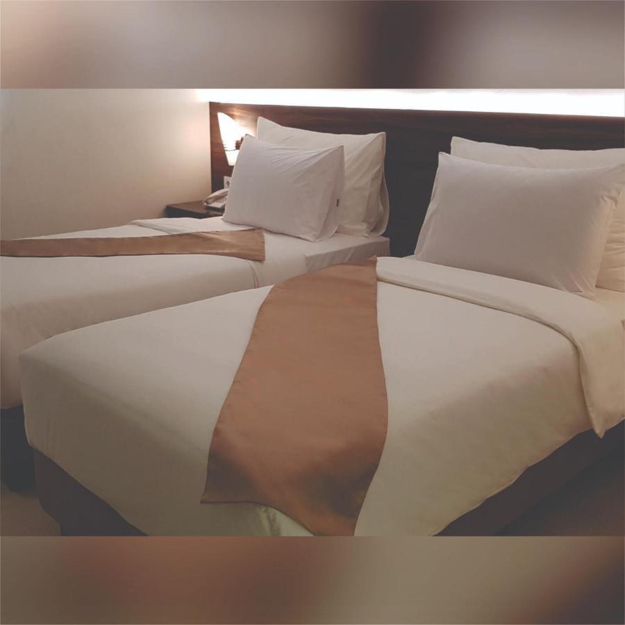 Aimas Hotel And Convention Centre Sorong Bagian luar foto